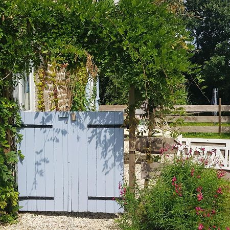 Mortain-Bocage - 2-Bed Wisteria Cottage - Sleeps 4 Notre-Dame-du-Touchet Exterior photo